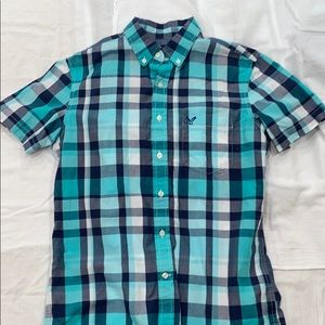 American Eagle short sleeve button down
